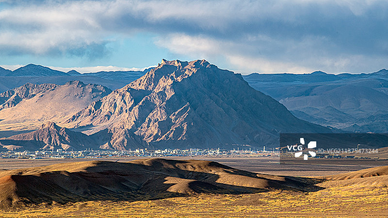 狮泉河图片素材