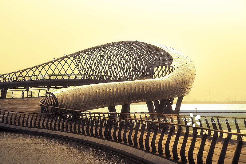 苏州湾阅湖台夕阳图片素材