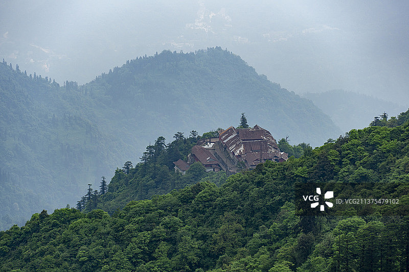 峨眉山洗象池图片素材