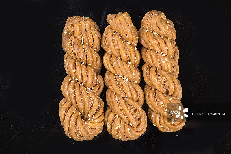 天津特色小吃麻花特写图片素材