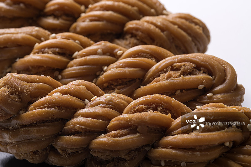 天津特色小吃麻花特写图片素材