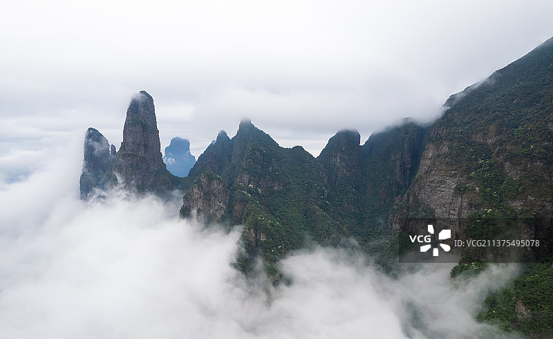 广西来宾金秀瑶族圣堂山风光图片素材