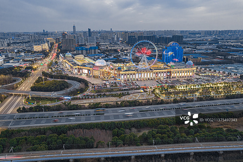 江苏省常州市环球港夜景图片素材