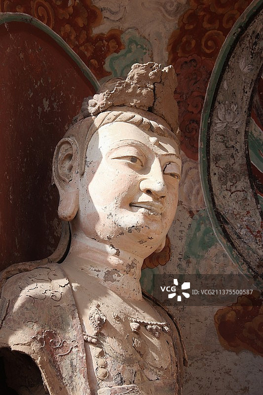 天水 麦积山石窟 菩萨像图片素材