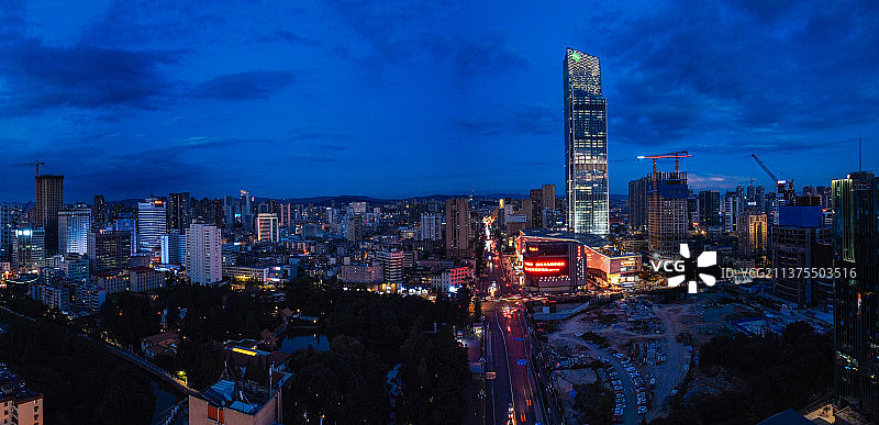 昆明市 五华区 南屏街 东风广场 恒隆广场 世纪广场 百大新天地图片素材