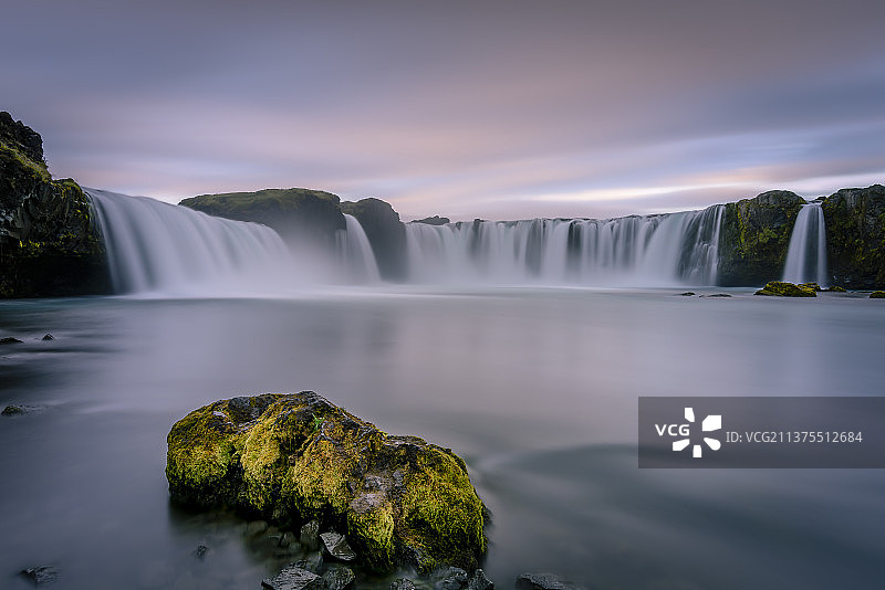 冰岛上帝瀑布图片素材