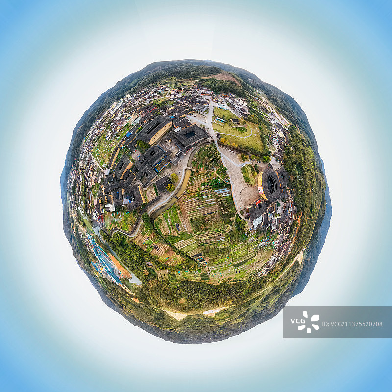 世界文化遗产、全国重点文物保护单位福建漳州市南靖县云水谣村土楼群——怀远楼星球小行星360度高空航拍图片素材