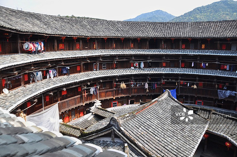 漳州南靖云水谣古镇土楼怀远楼图片素材