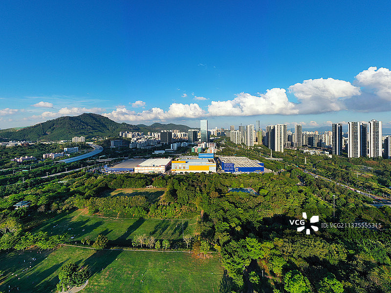 广东省深圳市南山区大沙河公园航拍图片素材