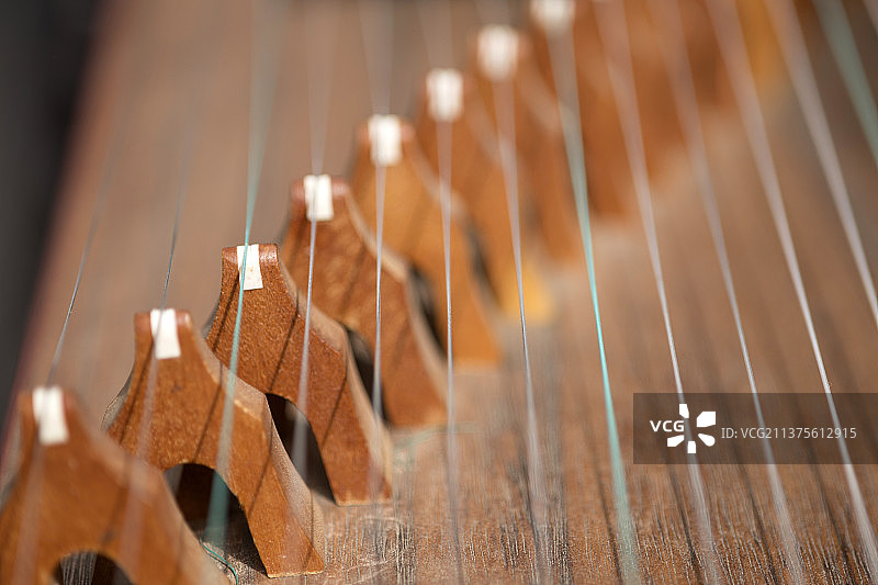 传统民乐器古筝特写图片素材