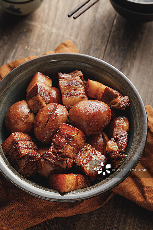 本帮菜红烧肉酱蛋图片素材