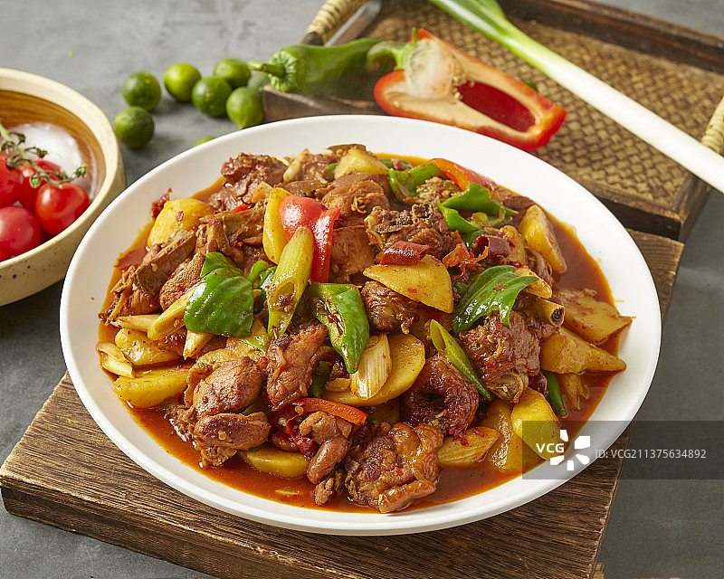 新疆大盘鸡图片素材