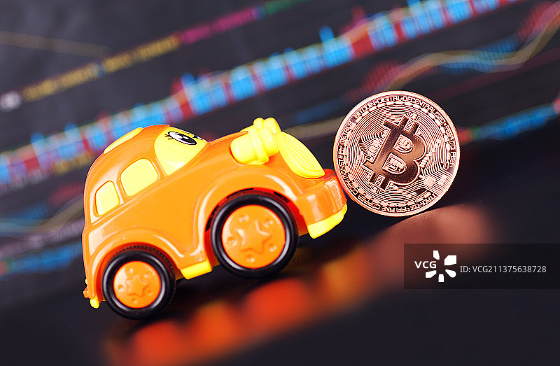 上涨的比特币图片素材