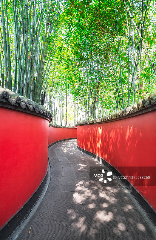 四川省成都市武侯祠博物馆的红墙和竹林图片素材