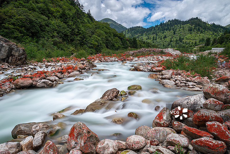 雅家埂红石滩公园风景（甘孜康定红石滩公园）图片素材