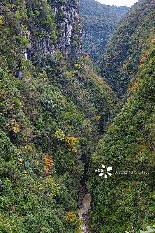 湖北恩施建始地心谷风景区秋季风光图片素材