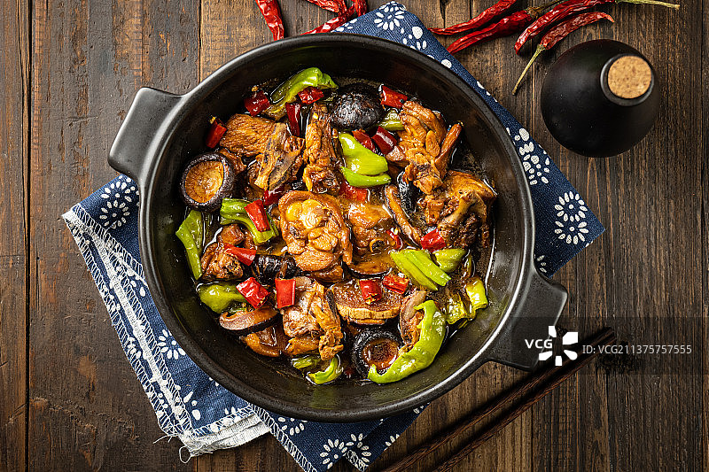 黄焖鸡米饭图片素材