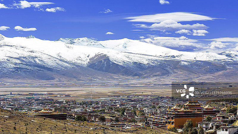 高城理塘县（海拔4014.187米）图片素材
