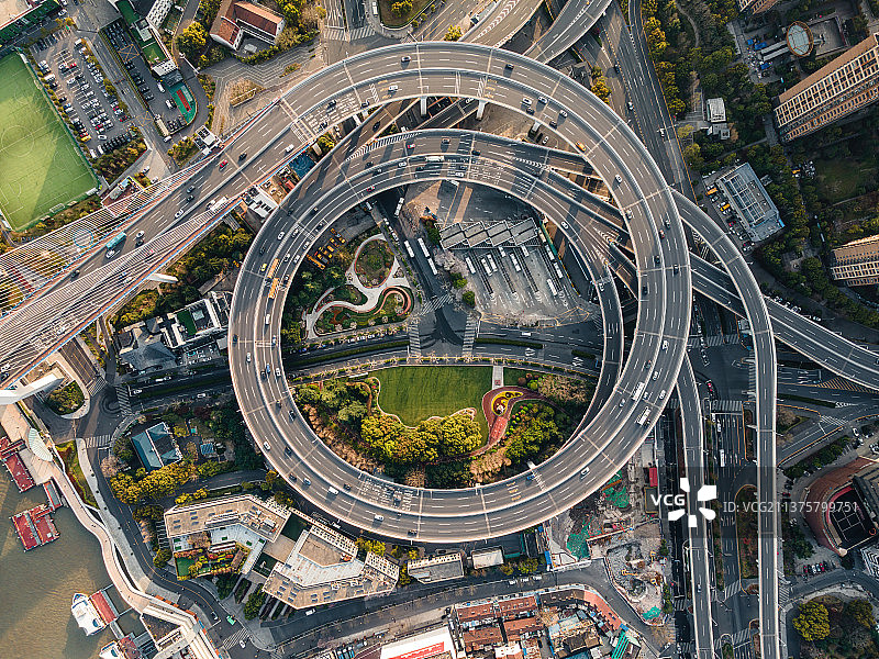 春天，上海，黄浦区，南浦大桥，螺旋引桥，航拍图片素材