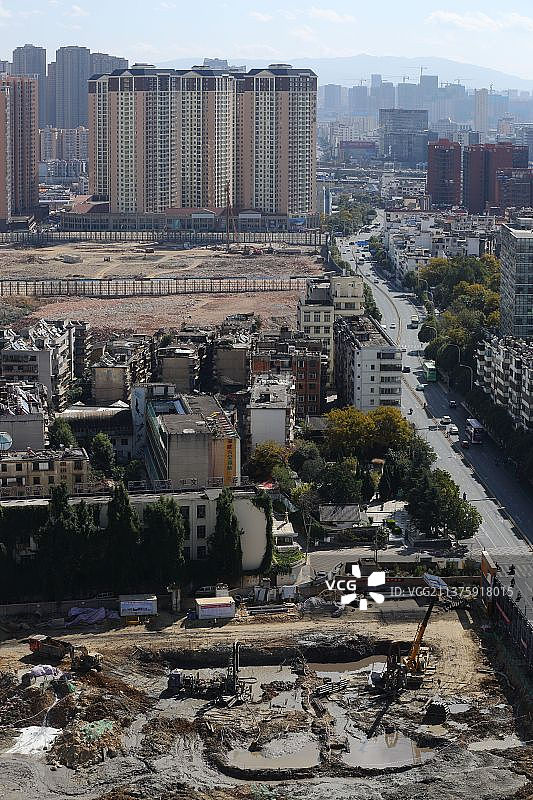 中午俯拍昆明市区图片素材