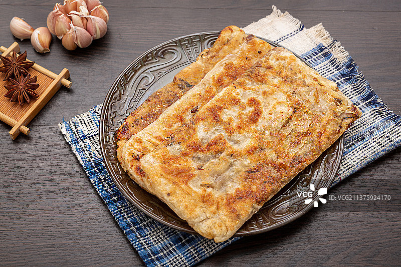 地方特色美食小吃：梅干菜锅盔图片素材