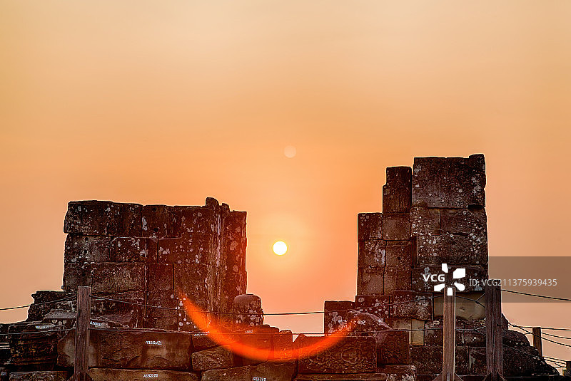 柬埔寨暹粒巴肯山建筑遗址图片素材