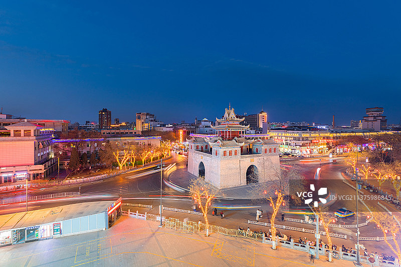 宁夏银川地标建筑鼓楼夜景图片素材