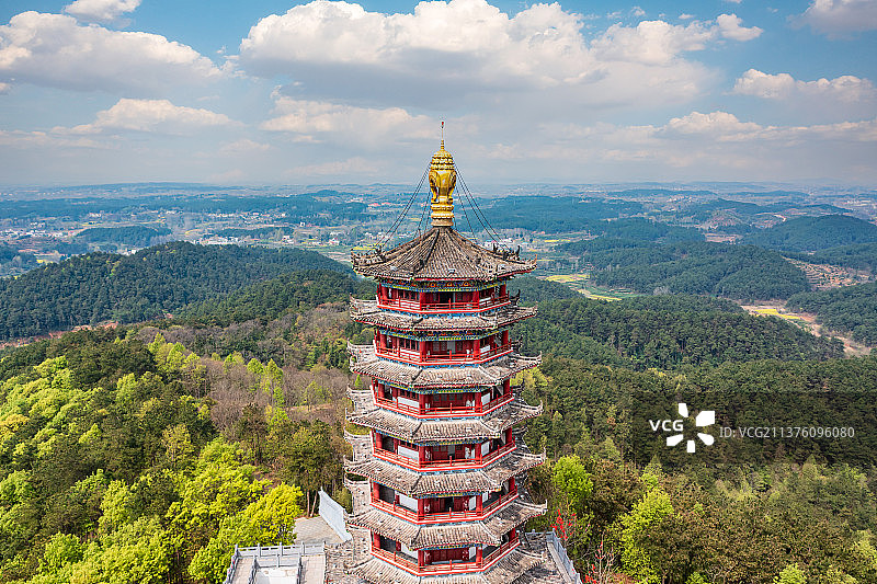航拍信阳光山净居寺紫云塔图片素材
