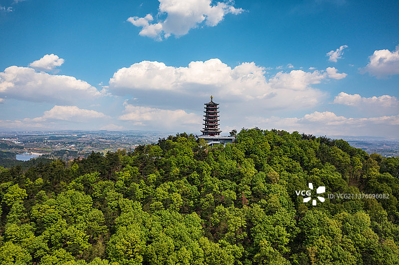 航拍信阳光山净居寺紫云塔图片素材