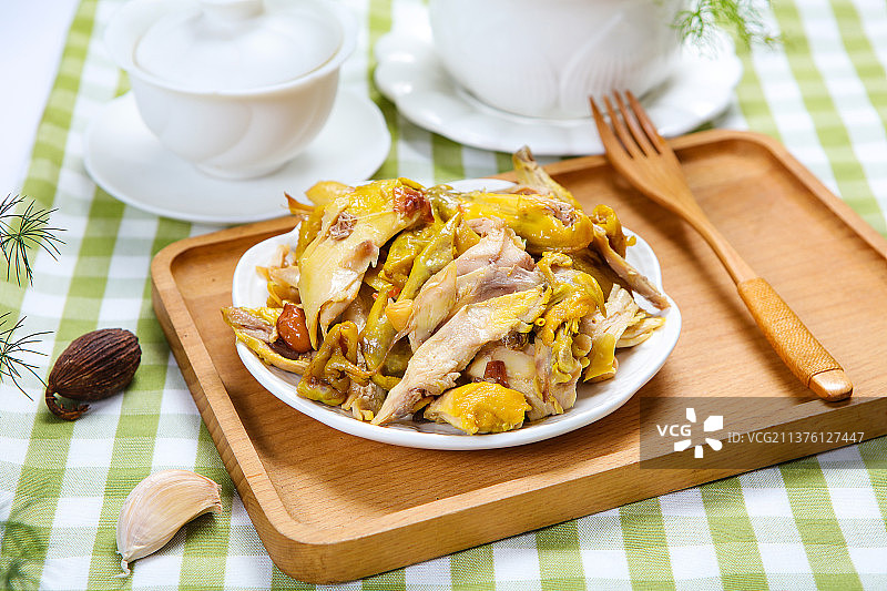 一盘手撕鸡图片素材