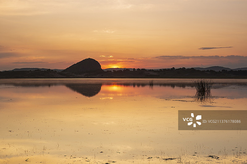 将军泡子的早晨——内蒙古   赤峰市   克什克腾旗   乌兰布统  将军泡子图片素材