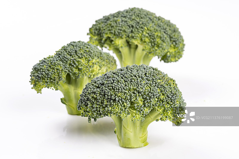蔬菜西蓝花特写白色背景图片素材