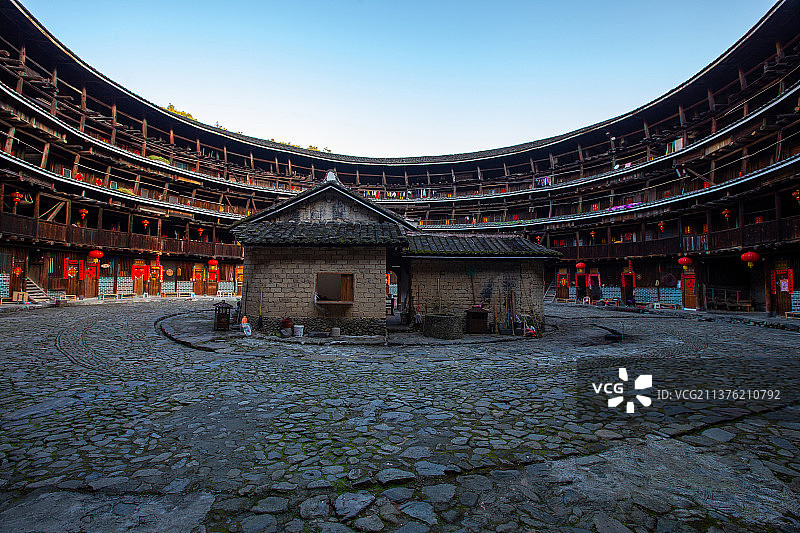 世界文化遗产、全国重点文物保护单位福建省漳州市南靖土楼群之裕昌楼内部图片素材