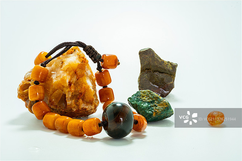 牦牛骨玛瑙手串特写图片素材