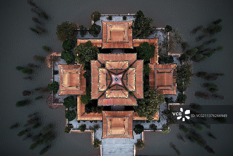 顺峰山之眼图片素材