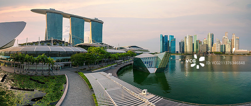 航拍著名亚太著名城市新加坡滨海湾风光图片素材