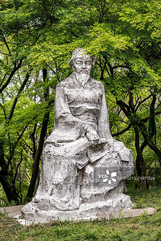 神医华陀雕塑图片素材