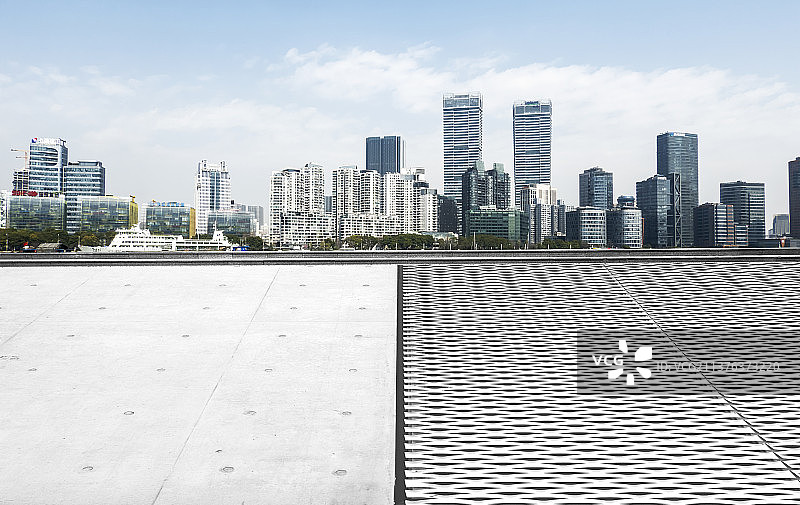 上海北外滩城市建筑风光都市风光户外道路平台图片素材