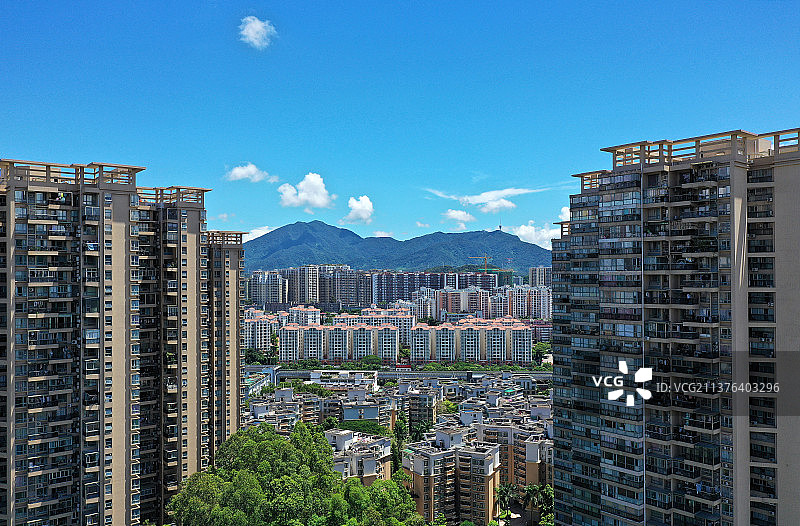 广东省深圳市龙岗区石芽岭公园基督教布吉教堂航拍图片素材