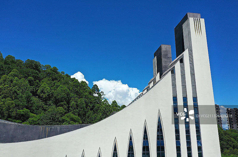 广东省深圳市龙岗区石芽岭公园基督教布吉教堂航拍图片素材