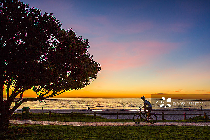 南非开普敦自行车锻炼骑行风景图片素材