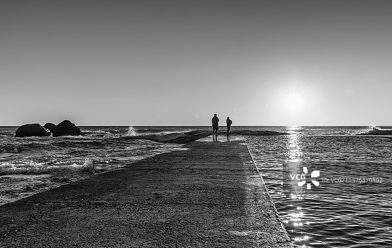 海边剪影南非开普敦图片素材