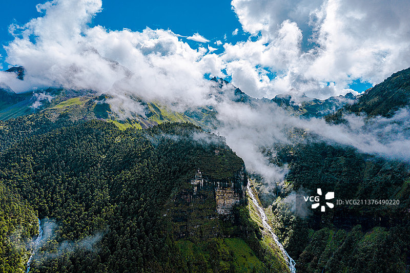 西藏山南市隆孜县玉麦乡新气象图片素材