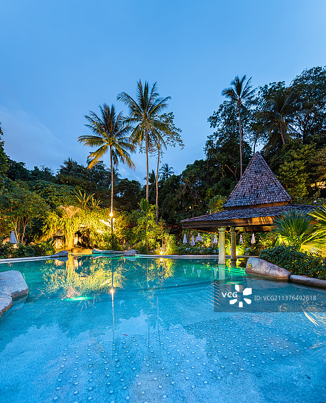 酒店泳池图片素材