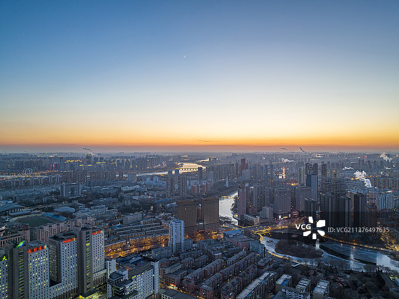 航拍沈阳浑河城市段夜色图片素材