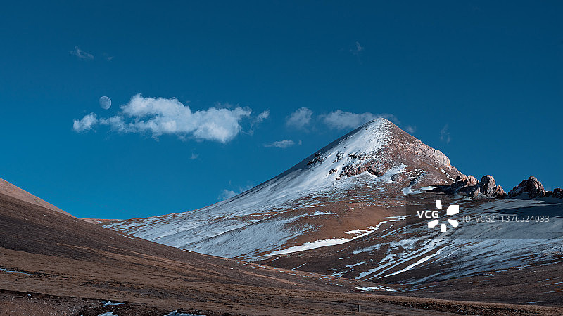 月出东山图片素材
