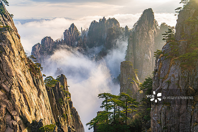 黄山石笋矼图片素材