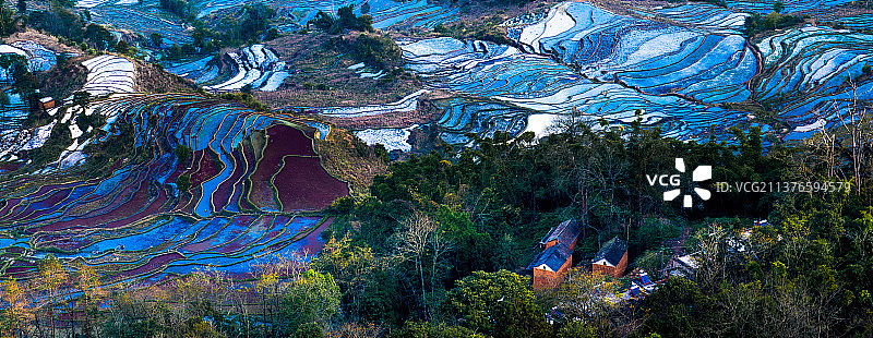 云南省红河县撒马坝梯田图片素材