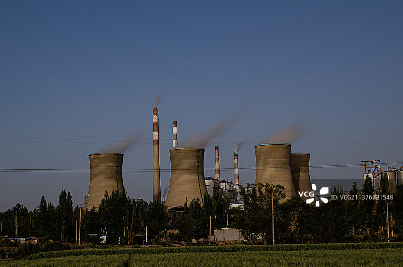 能源的替代发展图片素材