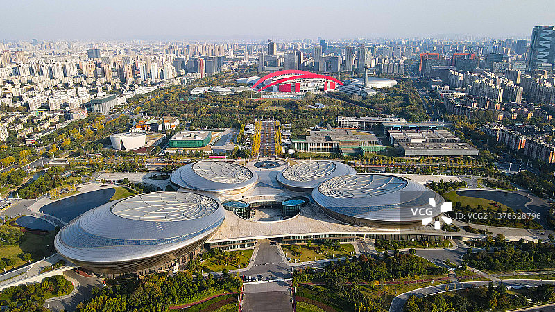 南京奥体中心和江苏大剧院图片素材